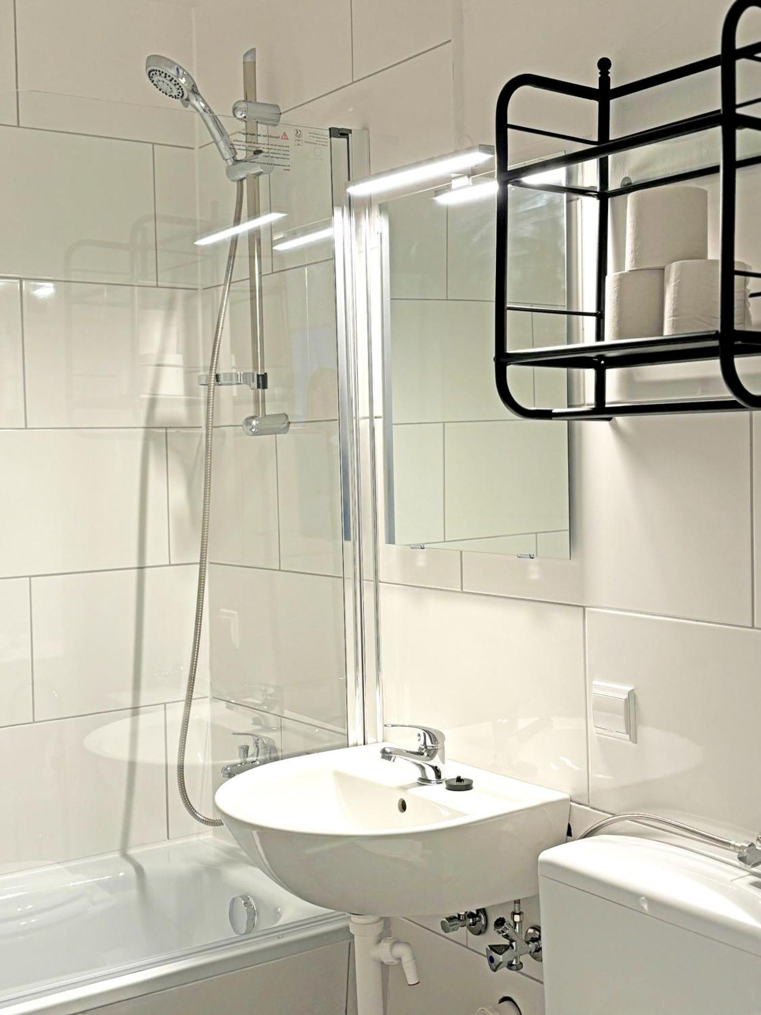 Hammerhotel Apartments - Fontanestrasse 3 - 06126 - Halle  Kültér fotó